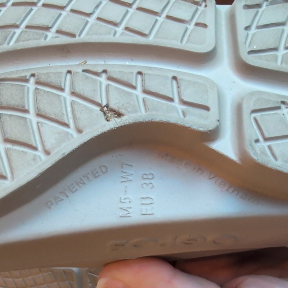 Oofos Grey Slides 7 - Picture 9 of 11